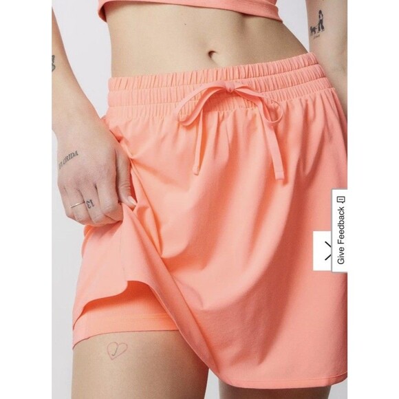 BEYOND YOGA In Stride Lined Skirt Electric Peach Athletic Tennis Running,M - Picture 2 of 16
